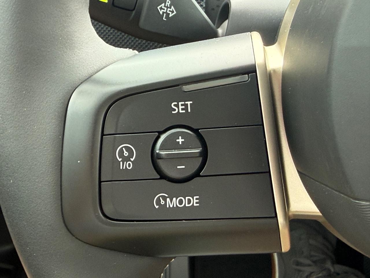 MINI Countryman Vehicle Image 11