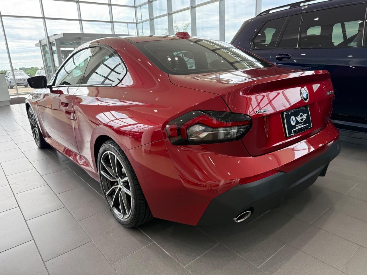 BMW 2 Series Vehicle Image 04