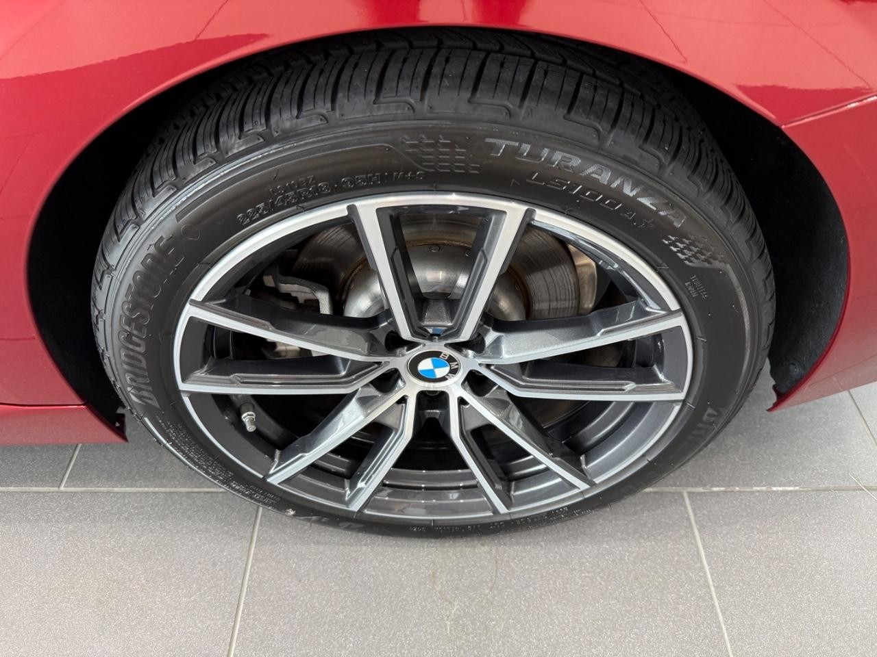 BMW 2 Series Vehicle Image 05
