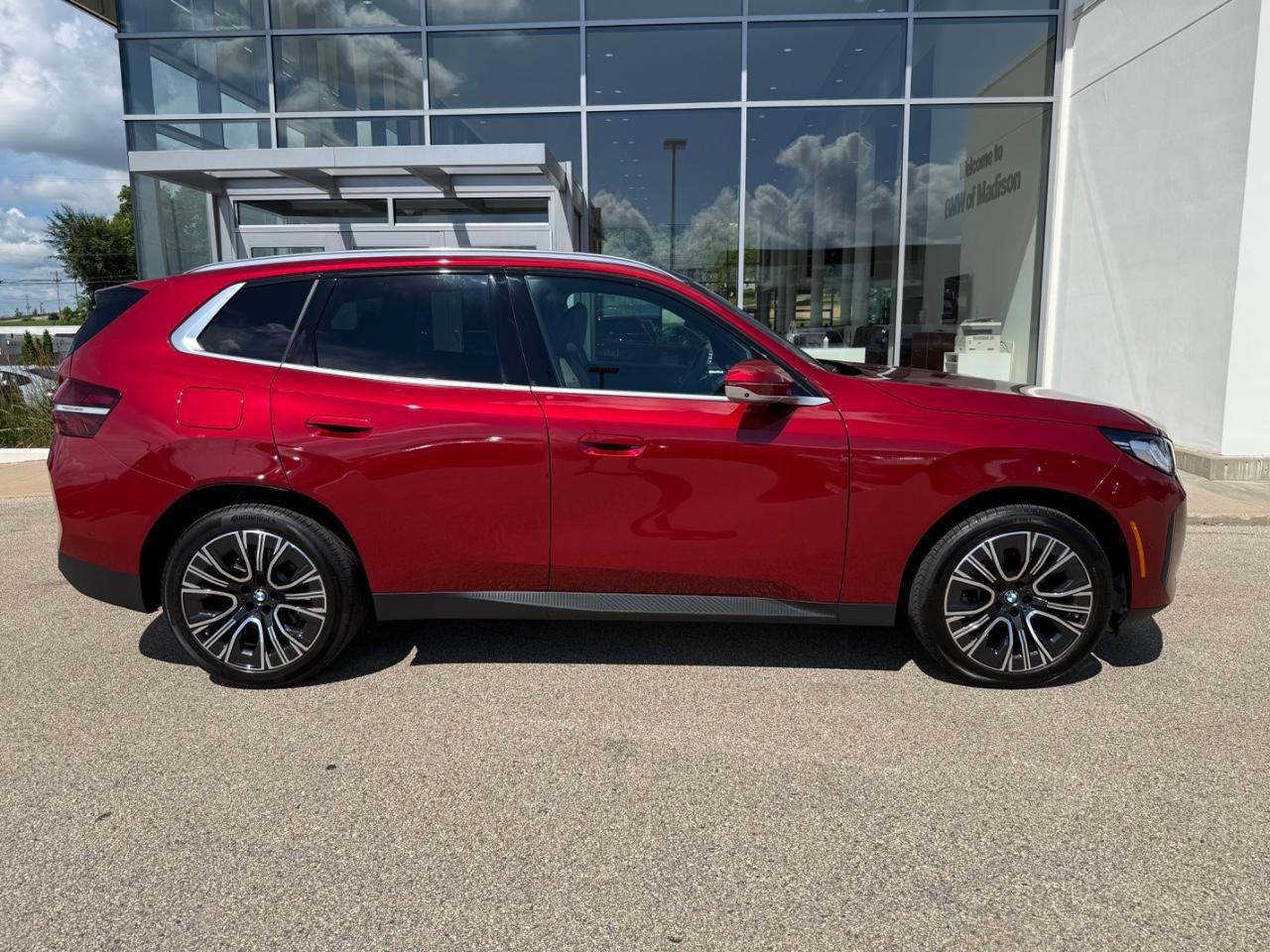 BMW X3 Vehicle Image 02