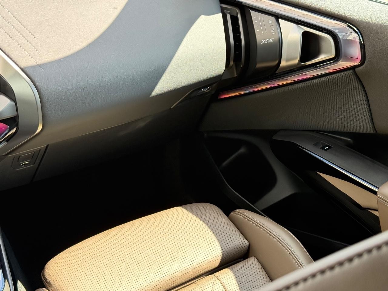 BMW X3 Vehicle Image 15