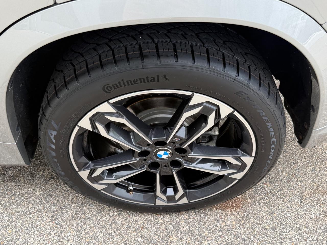 BMW X1 Vehicle Image 07