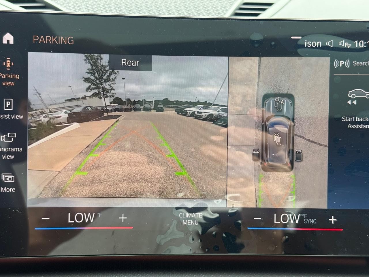BMW X1 Vehicle Image 19