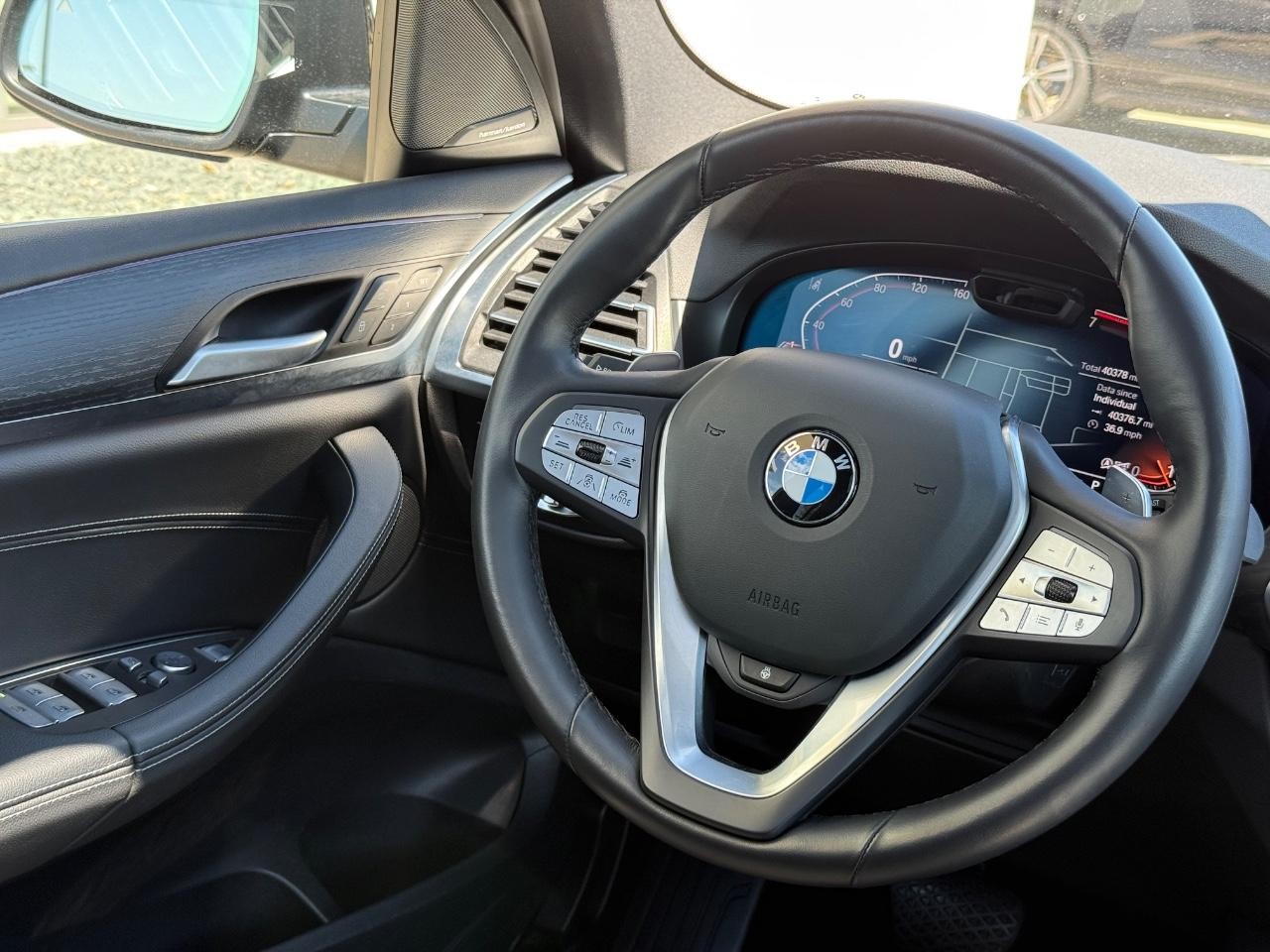 BMW X3 Vehicle Image 13