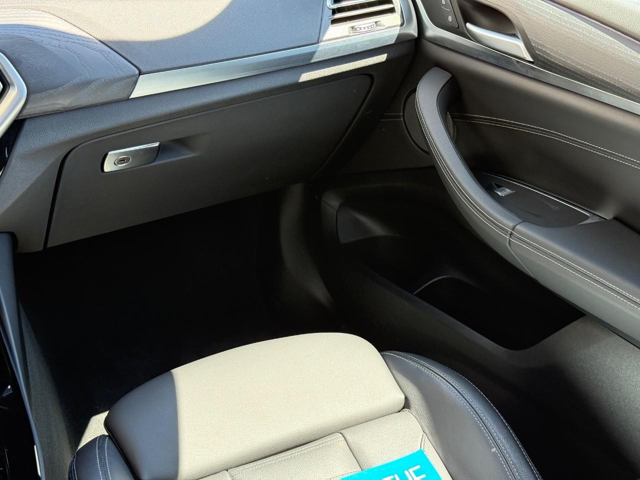 BMW X3 Vehicle Image 14