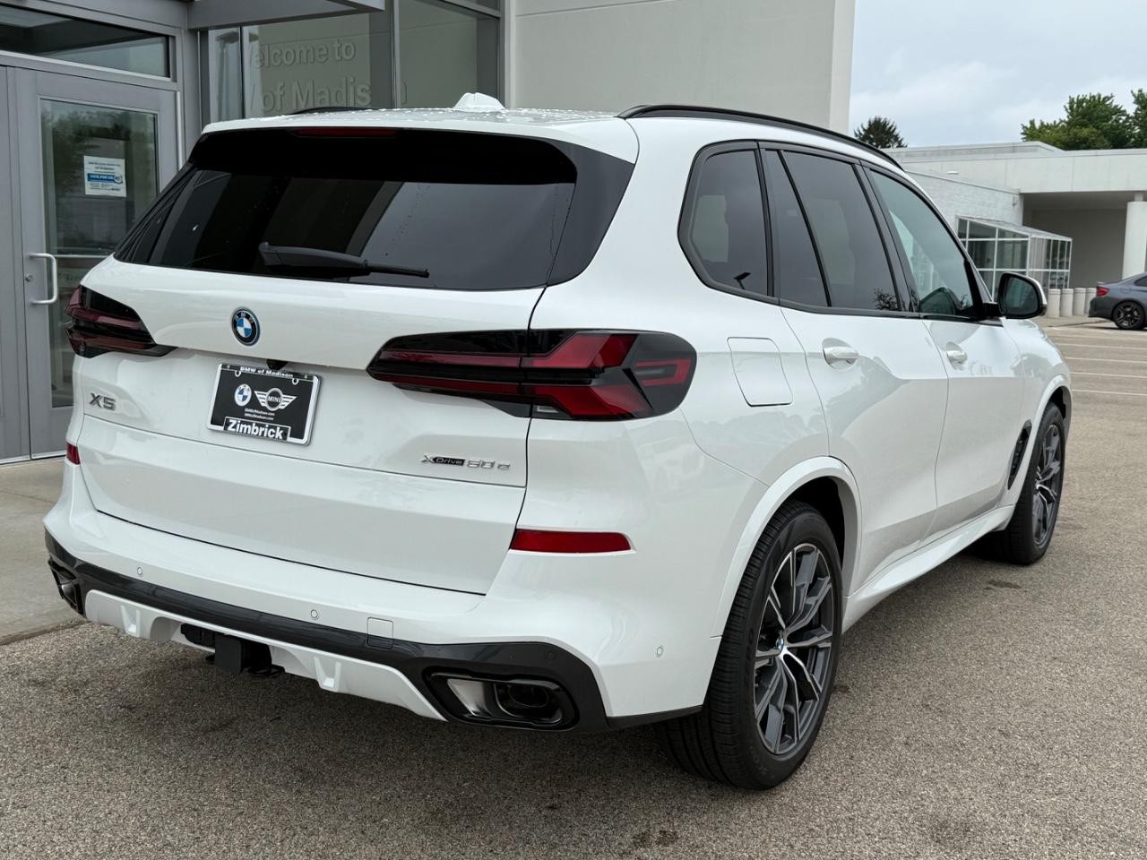 BMW X5 Vehicle Image 03