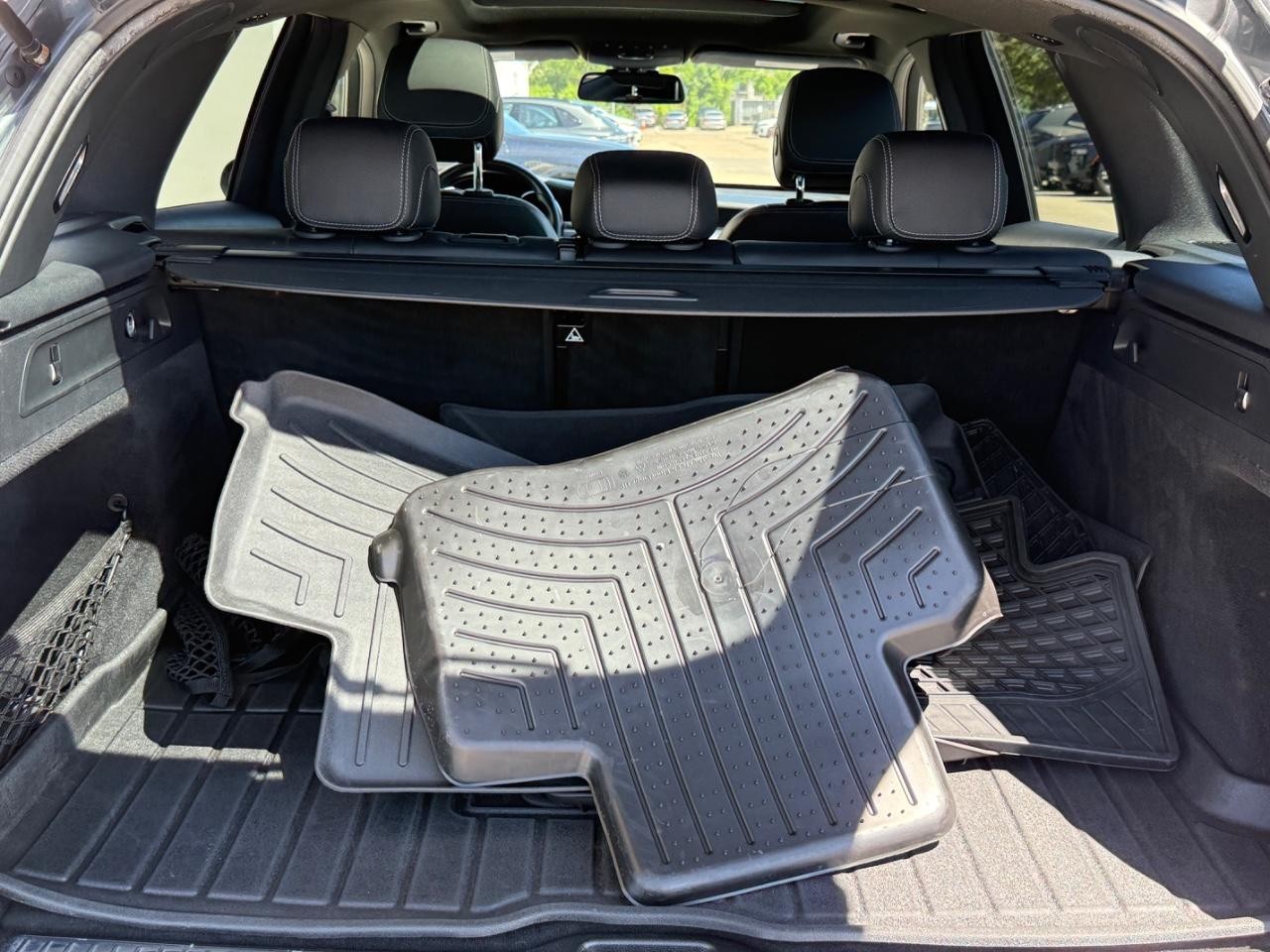 Mercedes-Benz GLC Vehicle Image 05