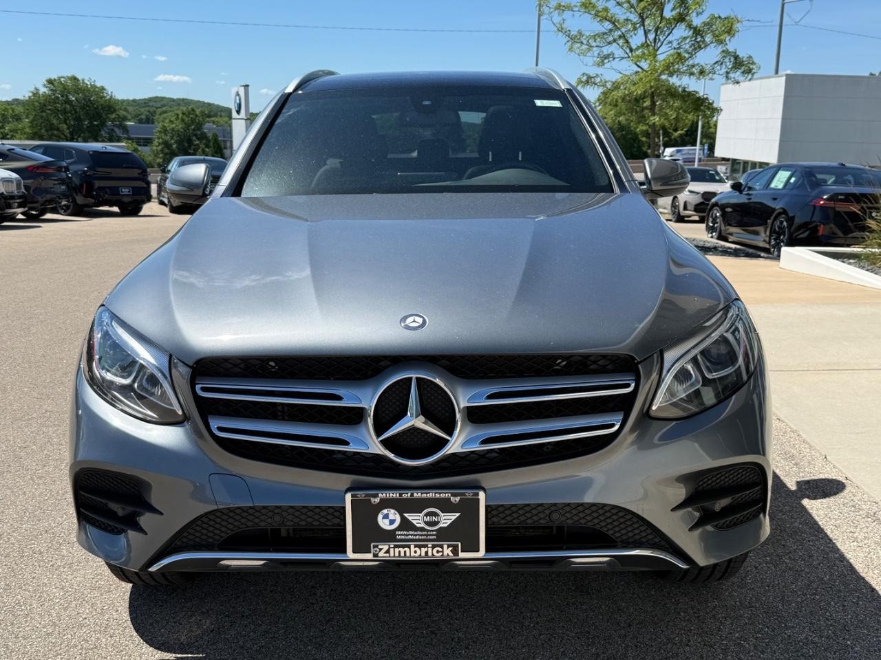Mercedes-Benz GLC Vehicle Image 09