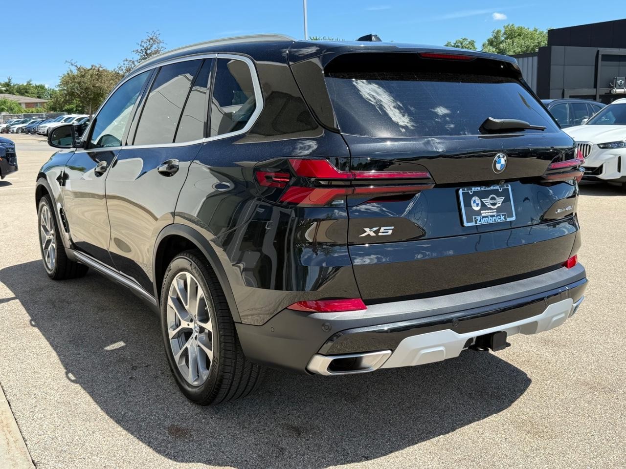 BMW X5 Vehicle Image 06