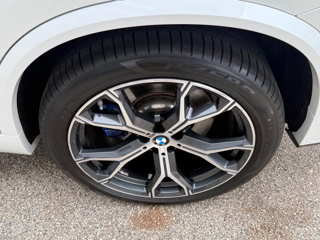 BMW X5 Vehicle Image 07