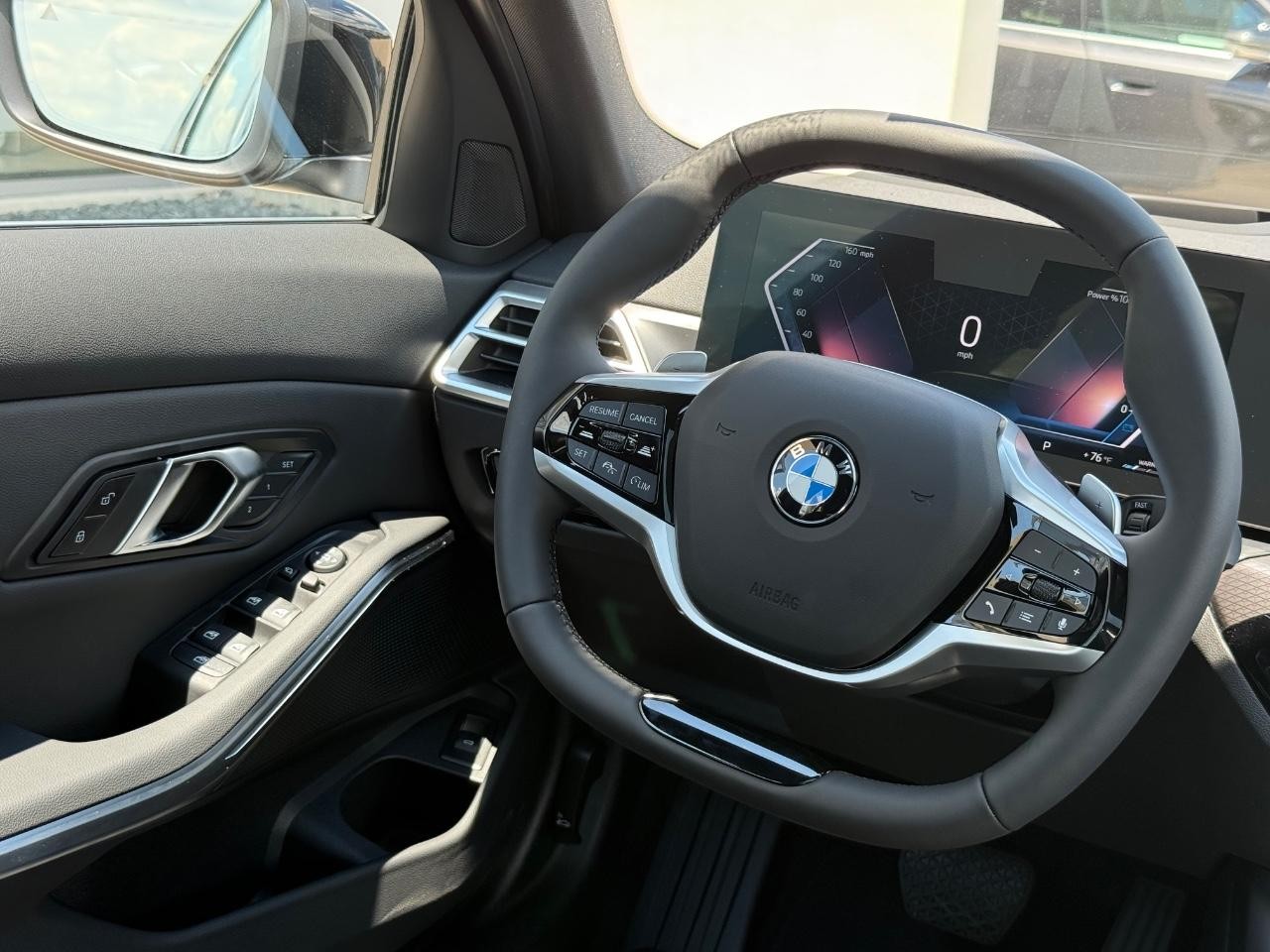 BMW 3 Series Vehicle Image 09
