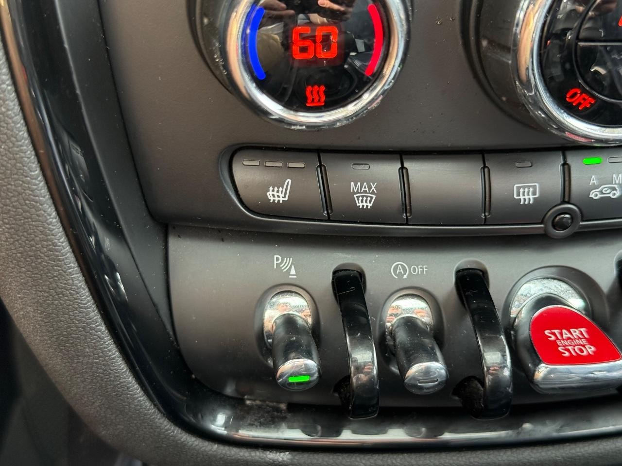 MINI Clubman Vehicle Image 20