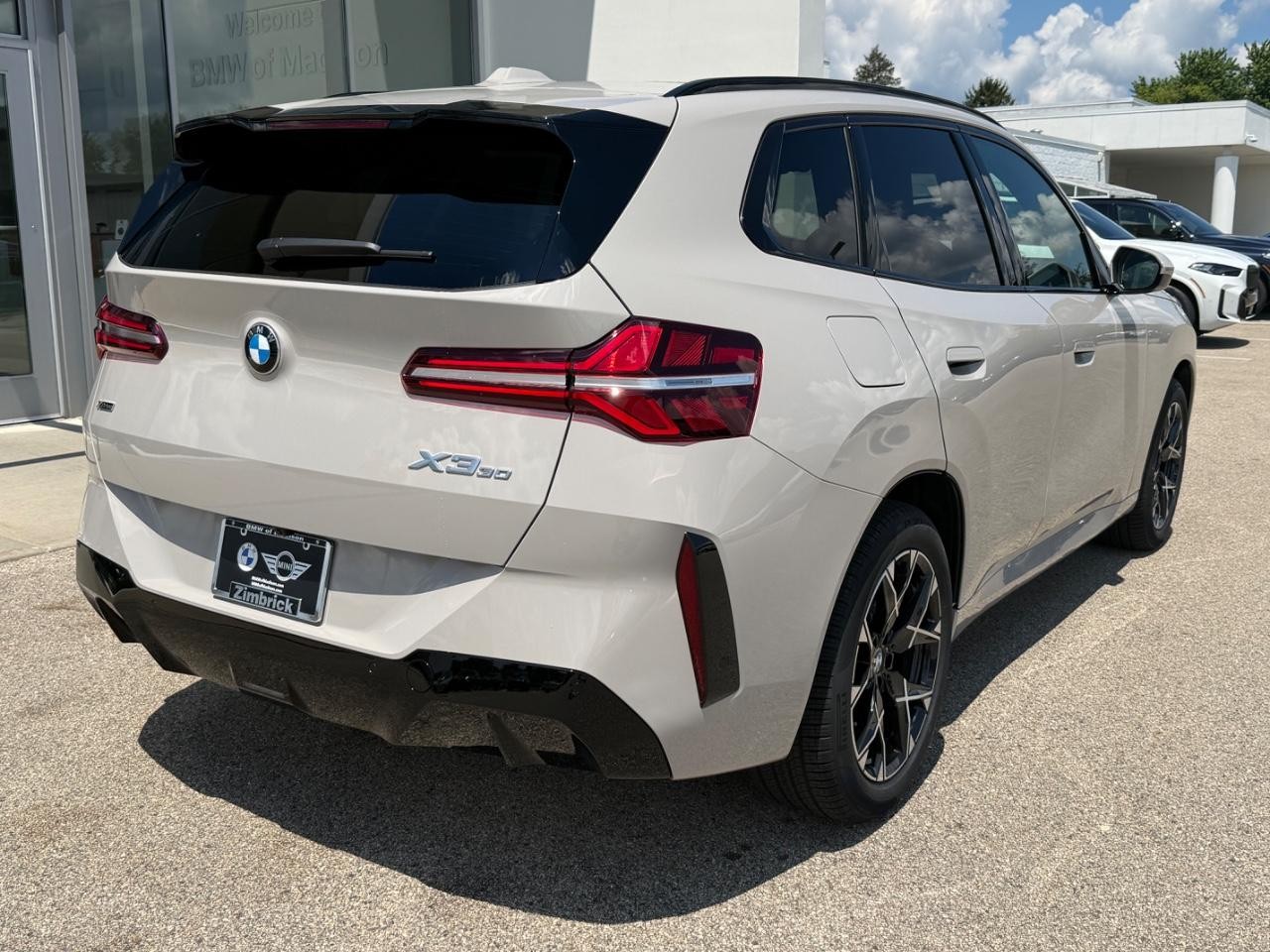 BMW X3 Vehicle Image 03
