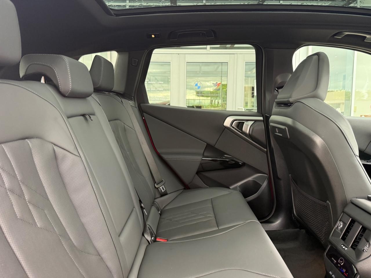 BMW X3 Vehicle Image 10
