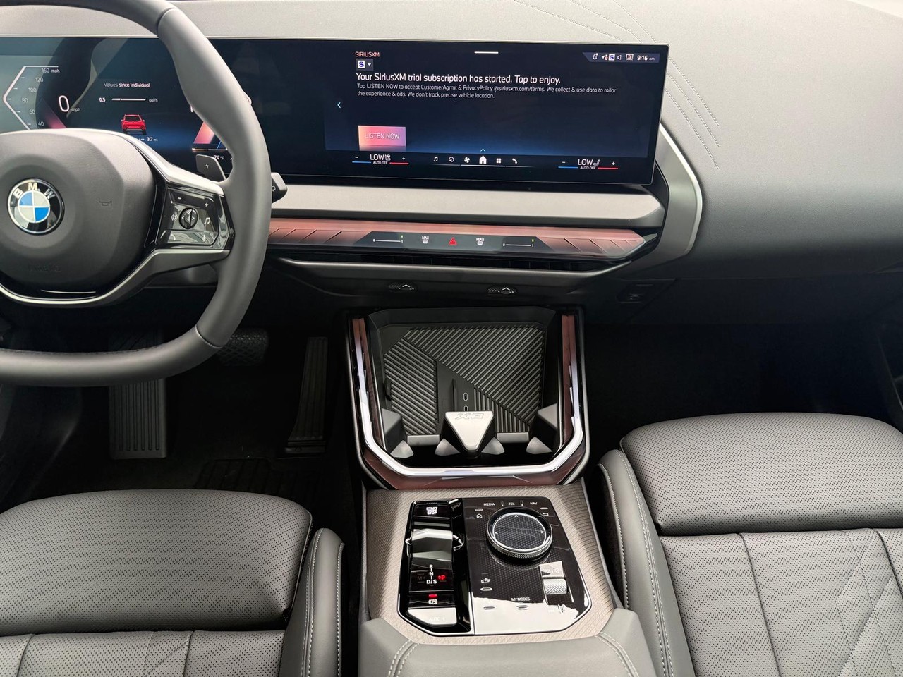 BMW X3 Vehicle Image 11