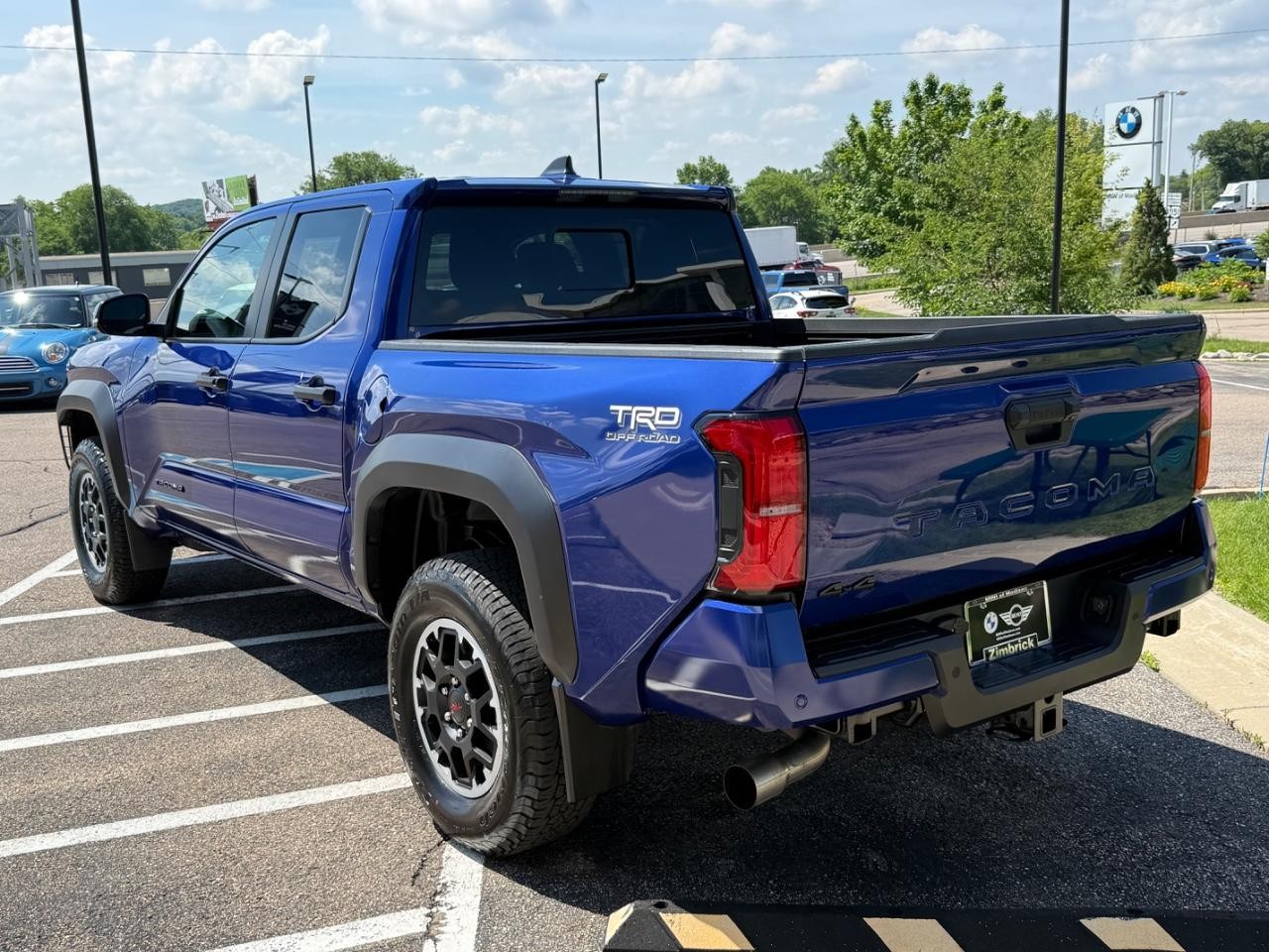Toyota Tacoma 4WD Vehicle Image 06