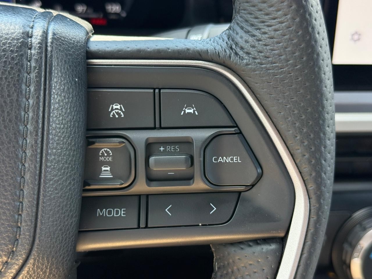 Toyota Tacoma 4WD Vehicle Image 17