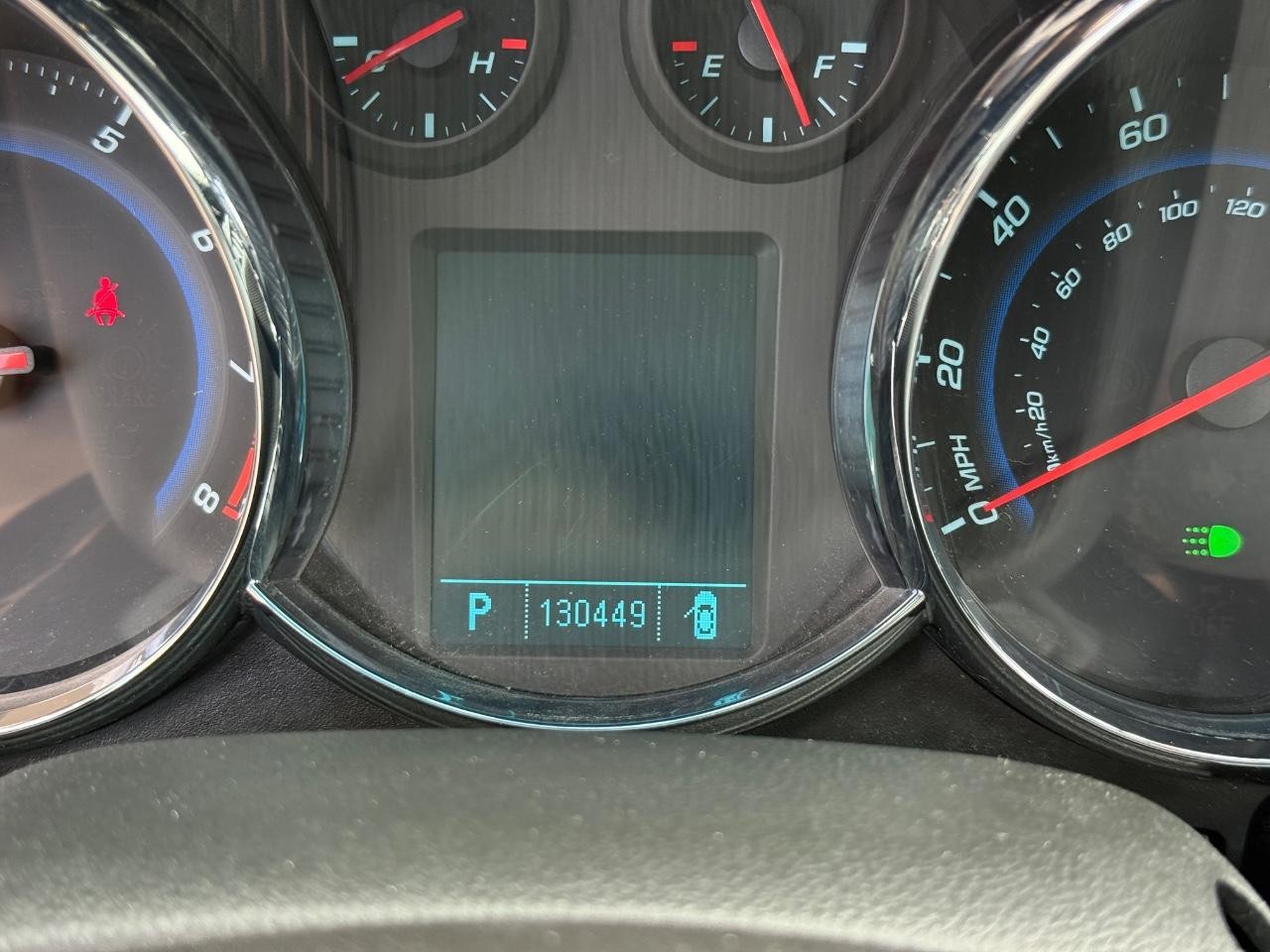 Chevrolet Cruze Vehicle Image 17