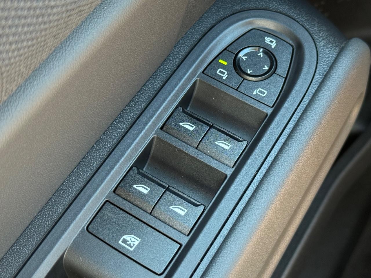 MINI Countryman Vehicle Image 20