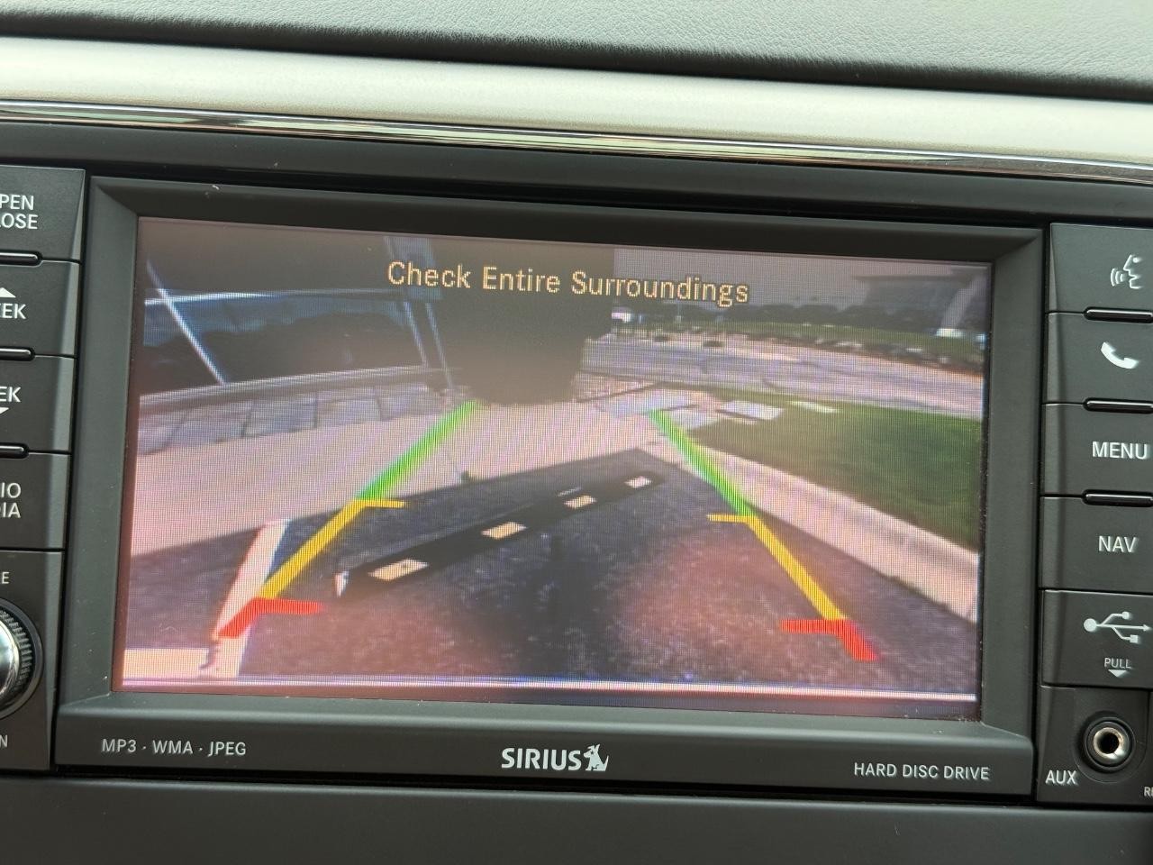 Jeep Grand Cherokee Vehicle Image 20