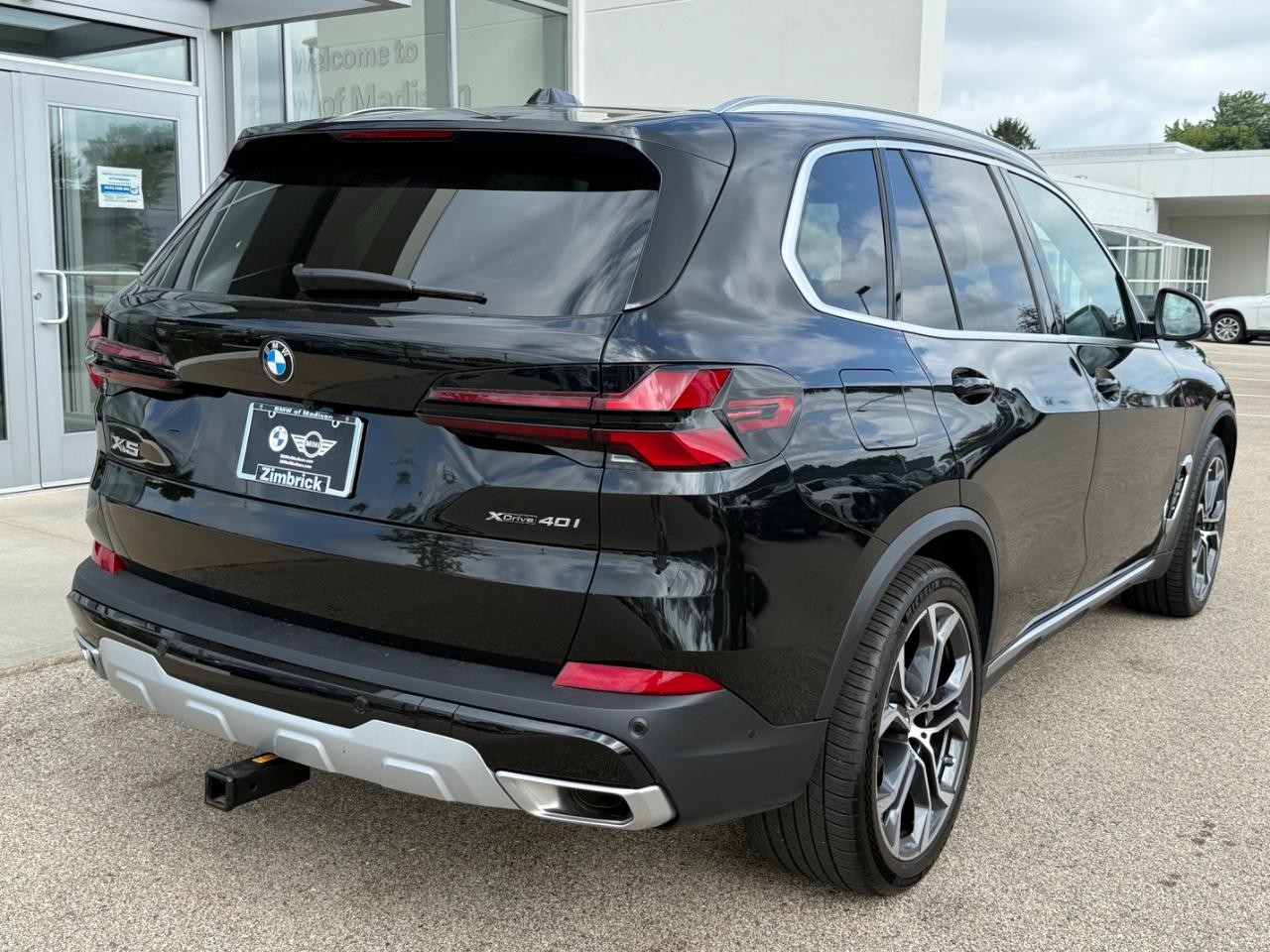 BMW X5 Vehicle Image 03