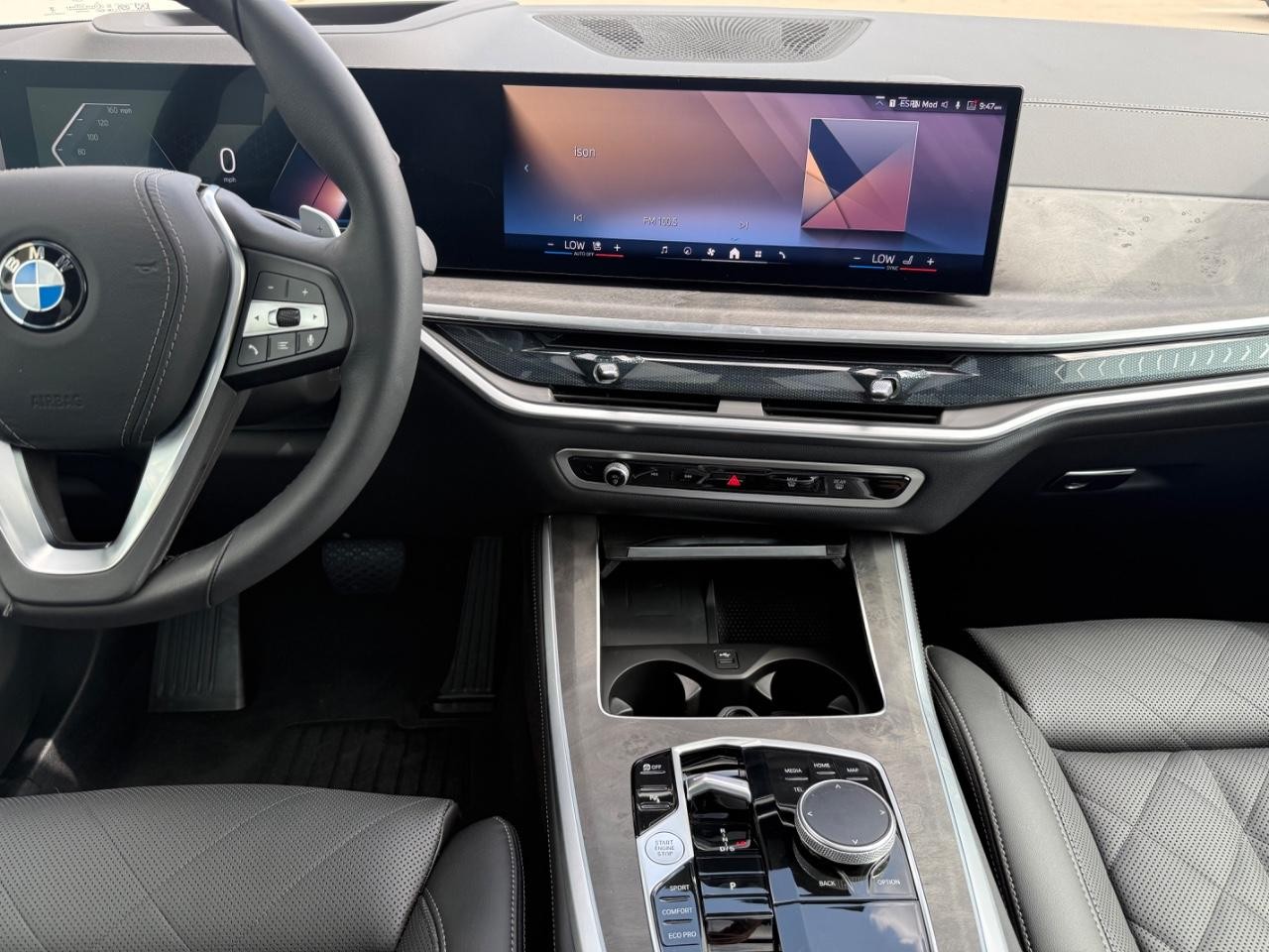 BMW X5 Vehicle Image 11