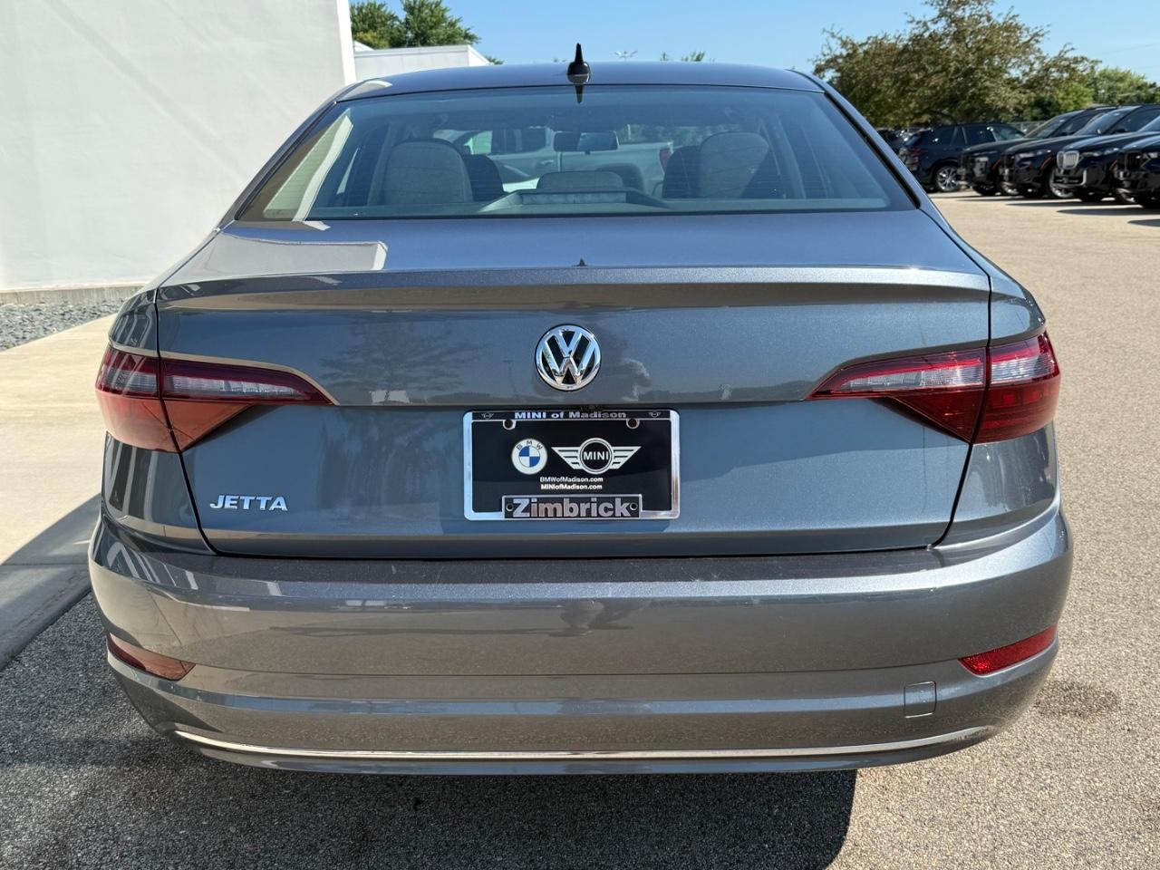 Volkswagen Jetta Vehicle Image 04