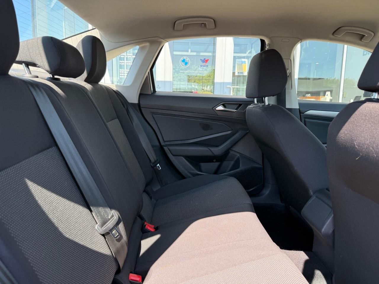 Volkswagen Jetta Vehicle Image 10