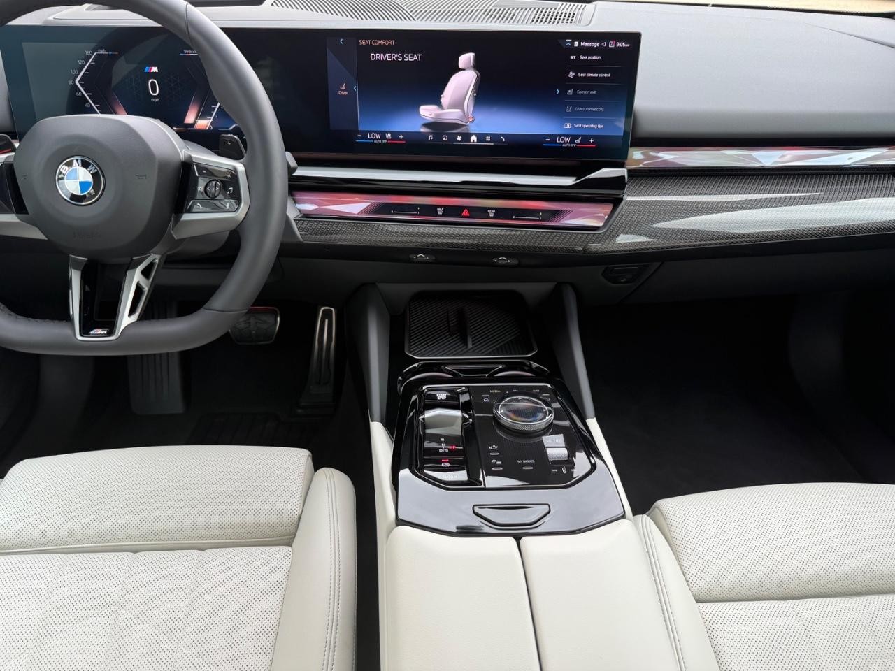 BMW 5 Series Vehicle Image 11