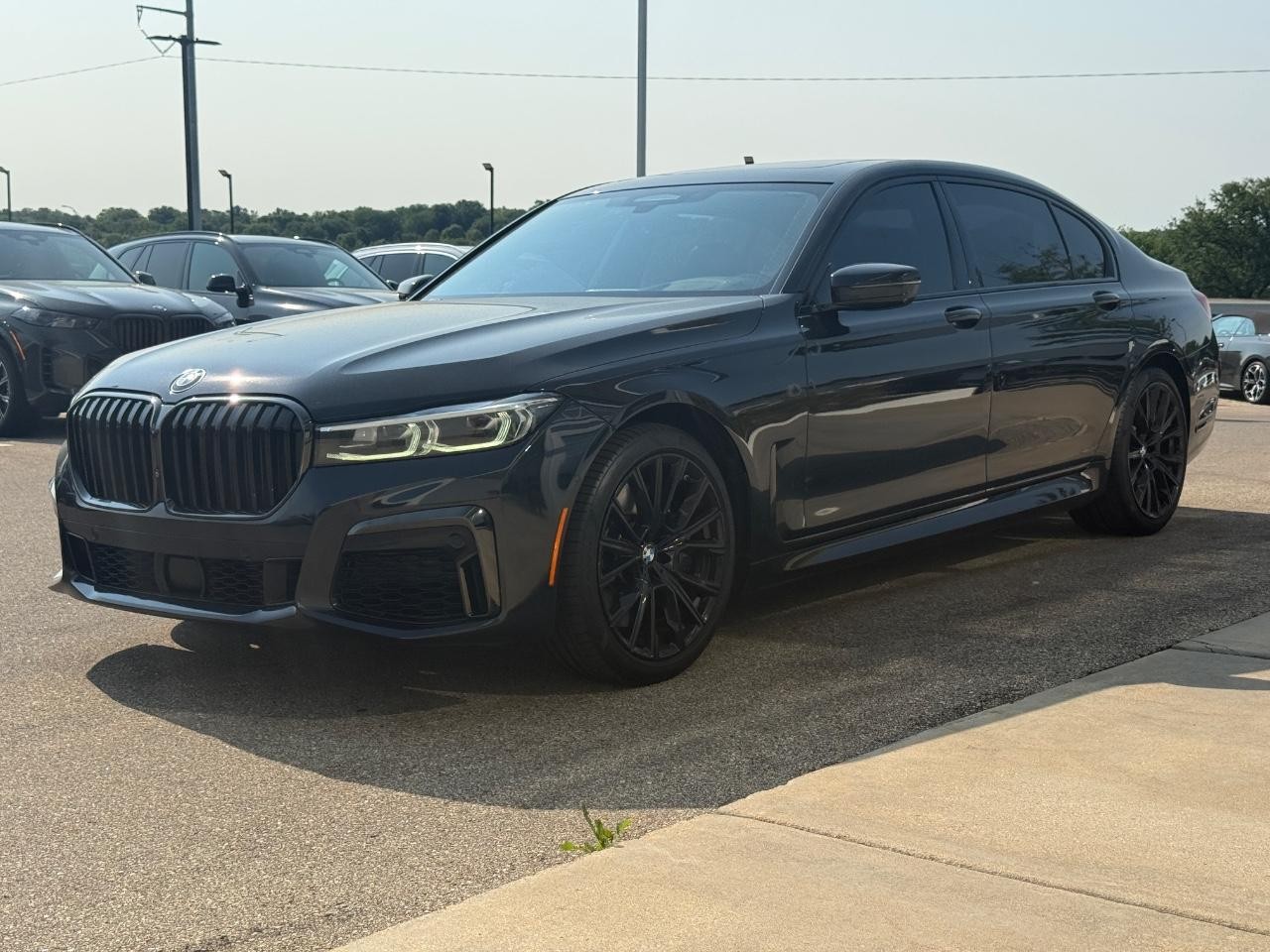 BMW 7 Series Vehicle Image 08