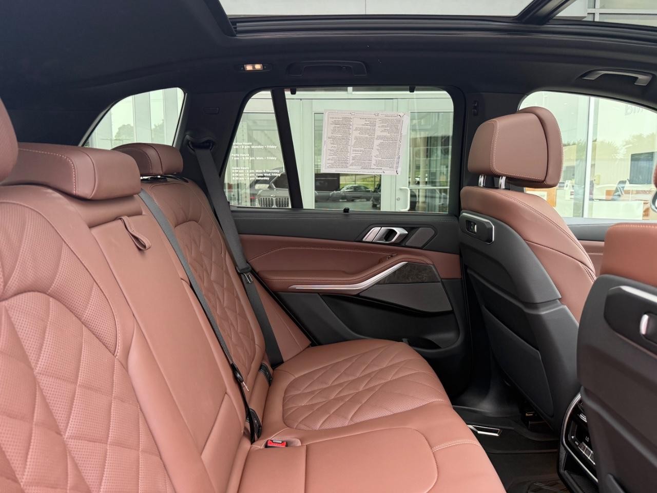 BMW X5 Vehicle Image 10