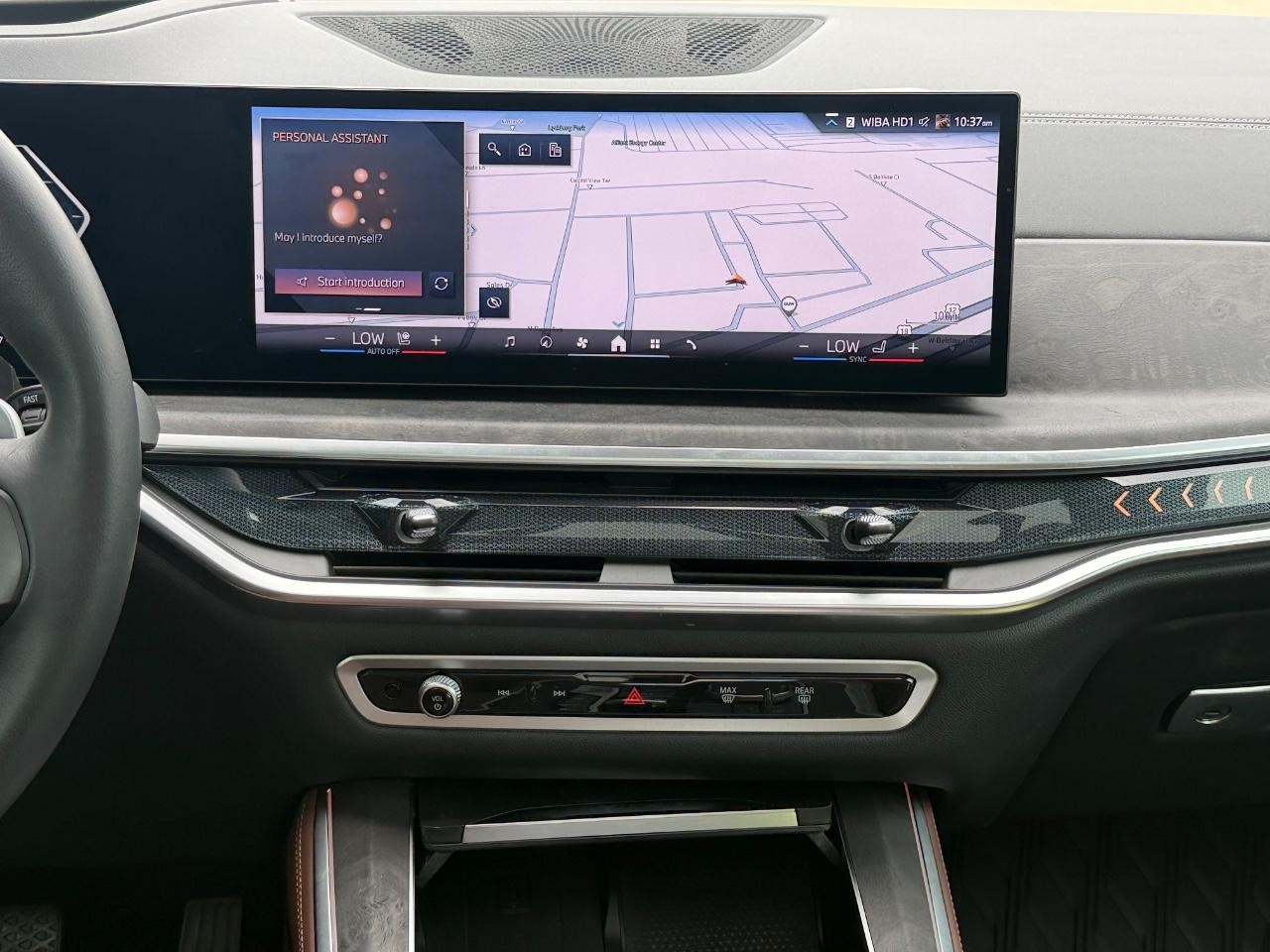 BMW X5 Vehicle Image 12