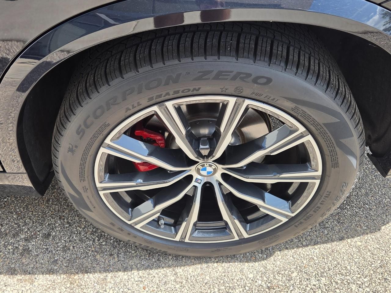 BMW X5 Vehicle Image 07