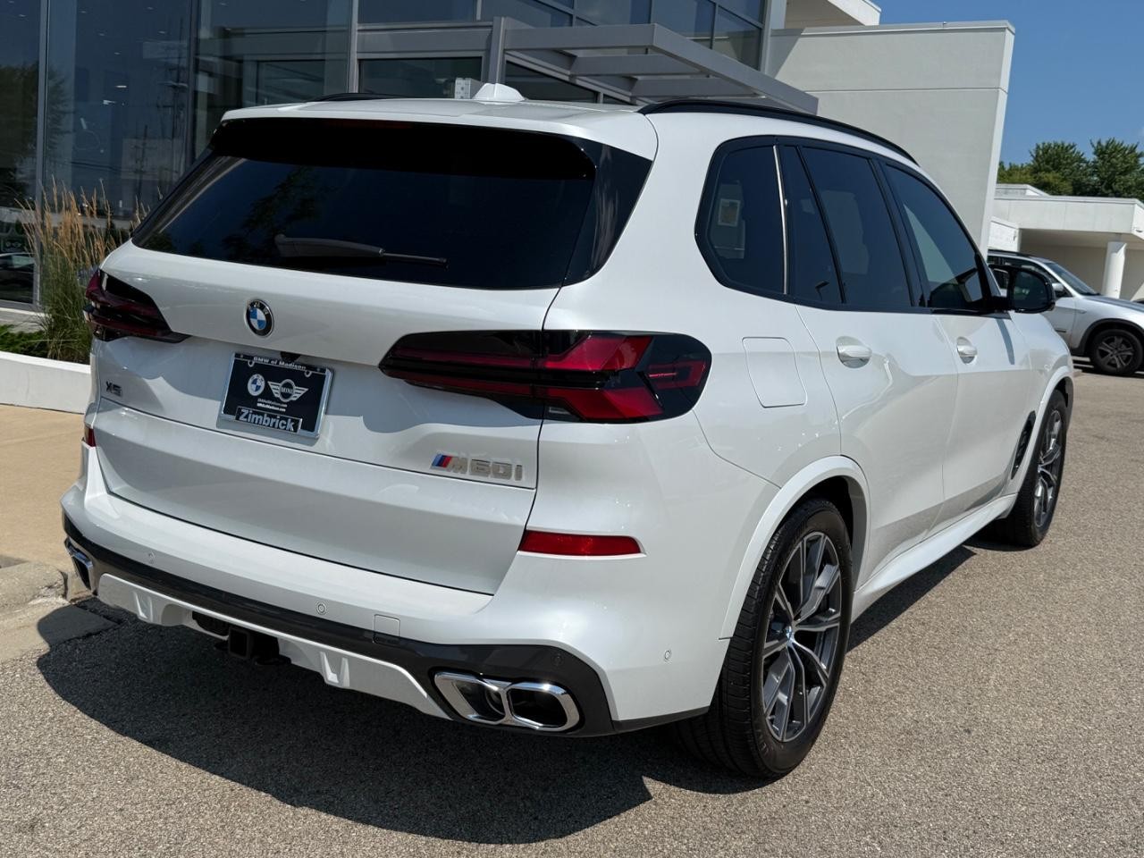 BMW X5 Vehicle Image 03