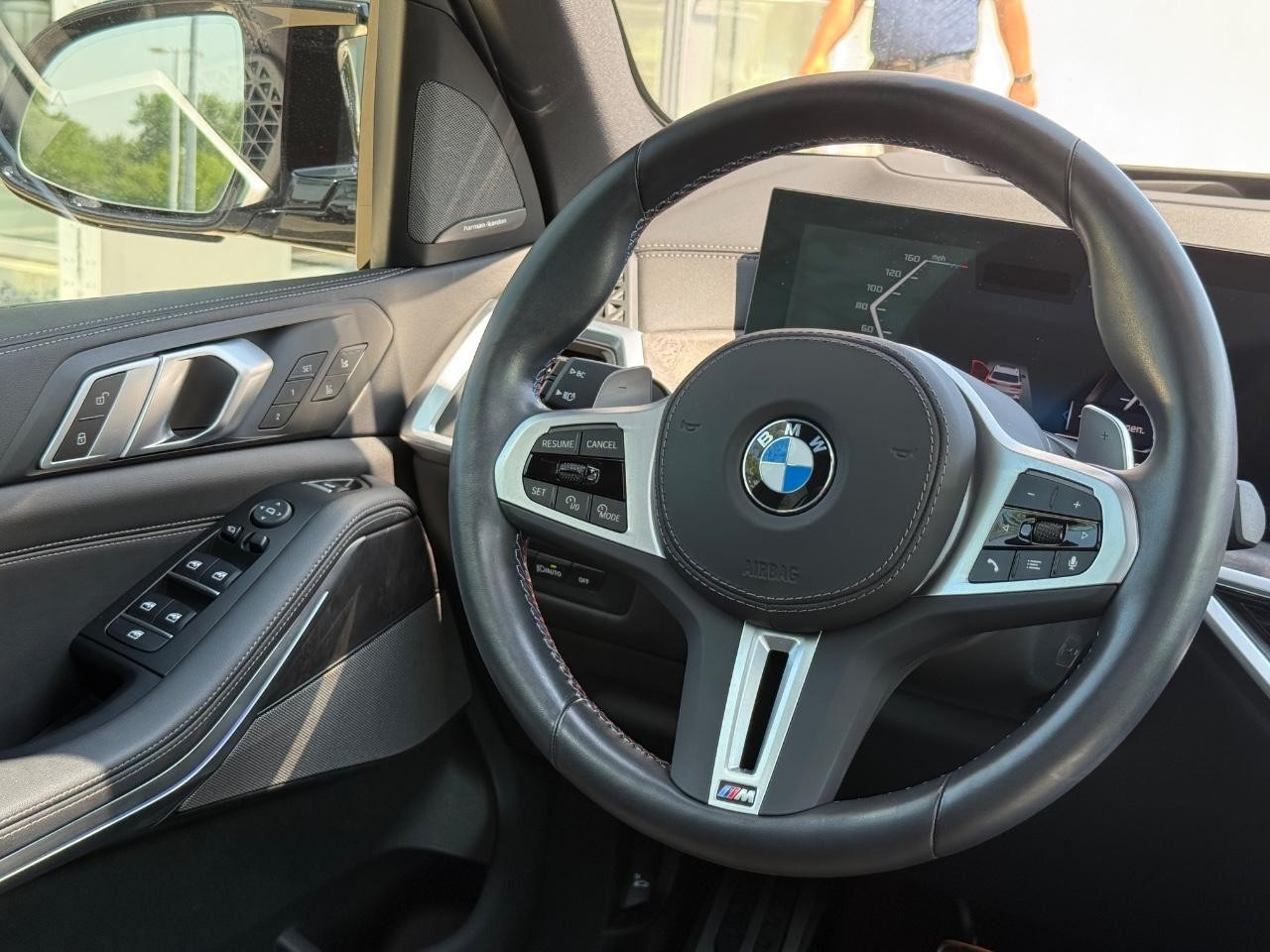 BMW X5 Vehicle Image 14