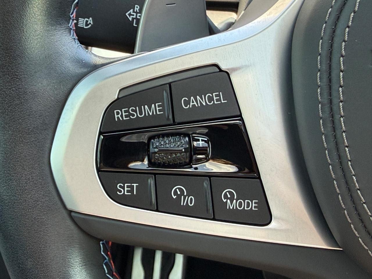 BMW X5 Vehicle Image 17