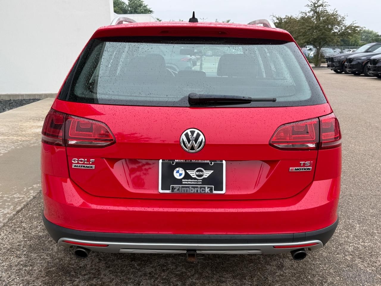 Volkswagen Golf Alltrack Vehicle Image 04