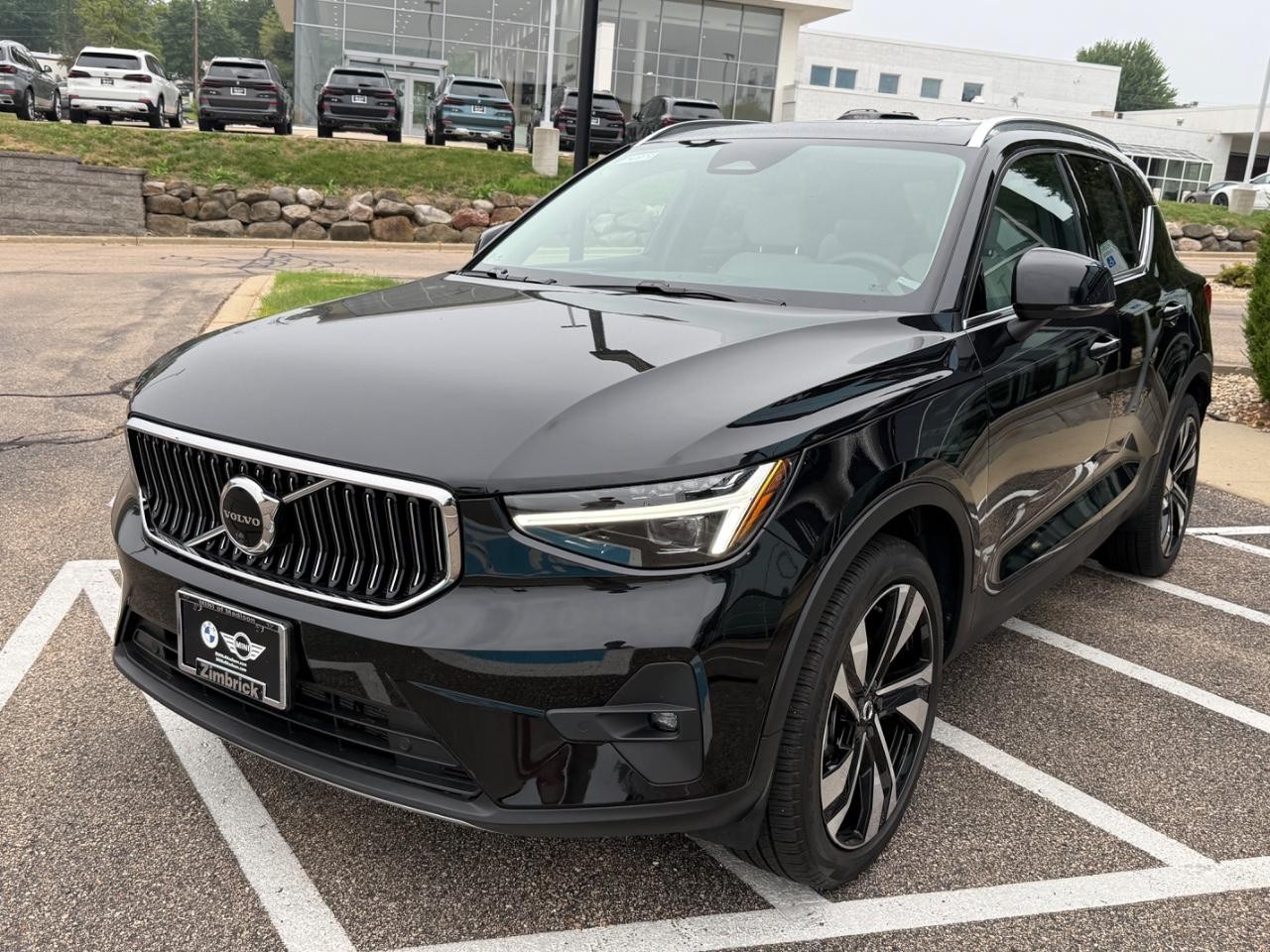 Volvo XC40 Vehicle Image 08