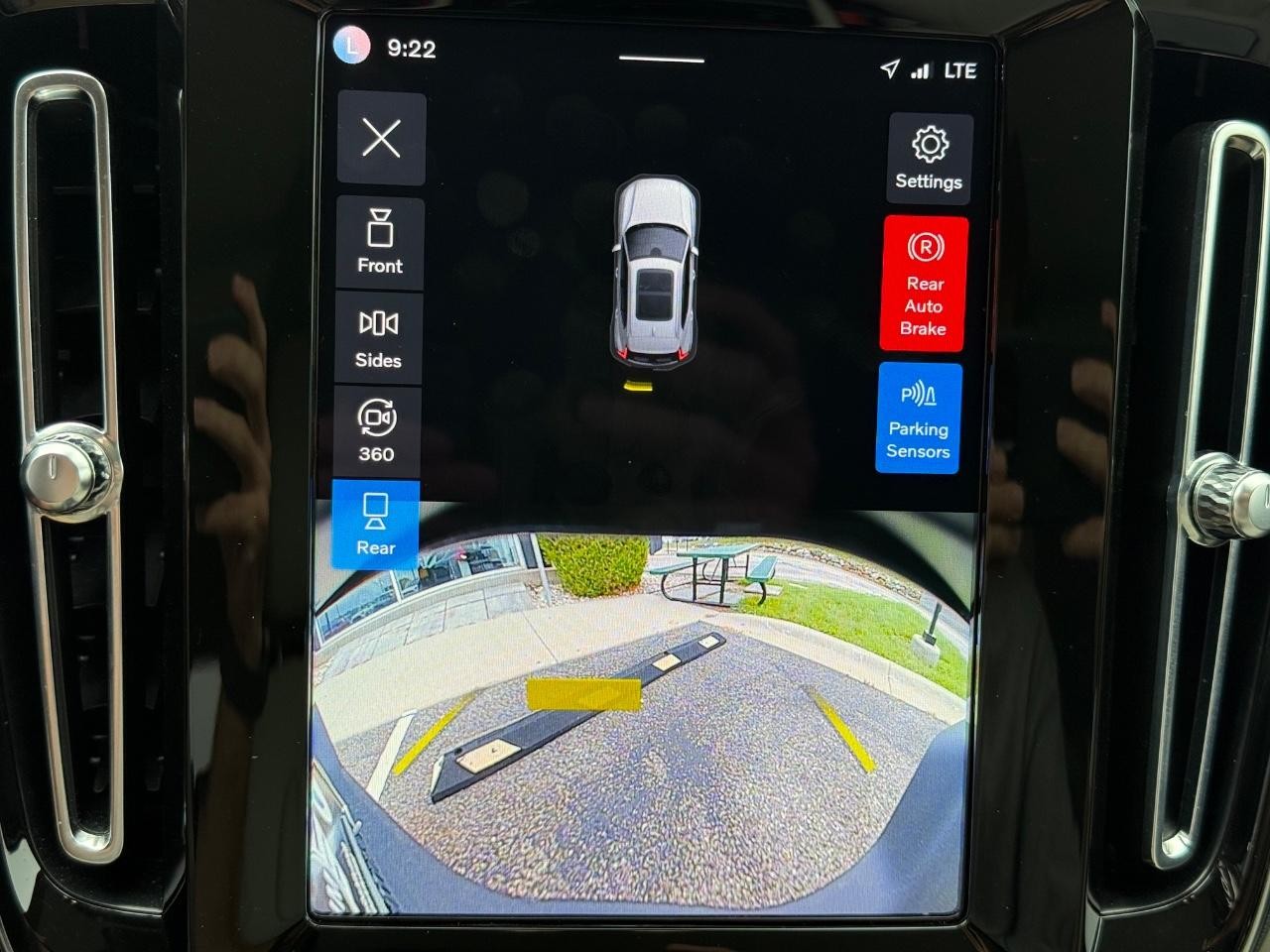 Volvo XC40 Vehicle Image 19