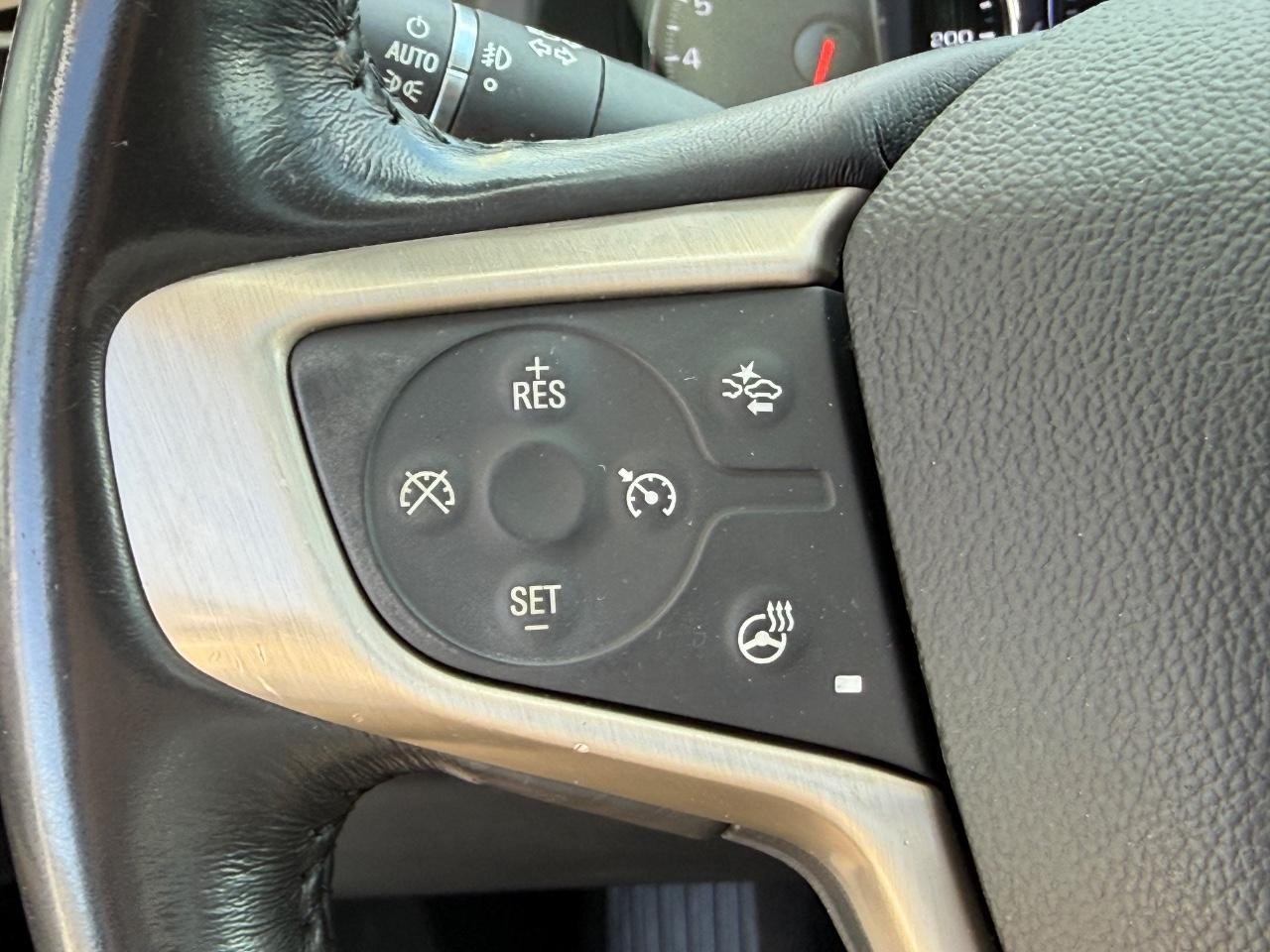 GMC Acadia Vehicle Image 18