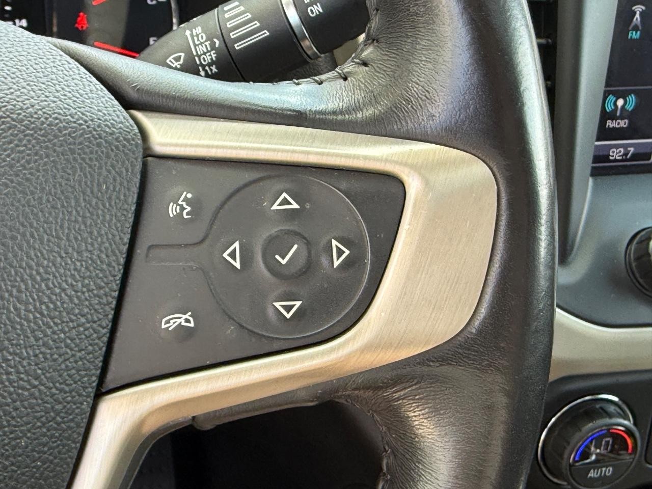 GMC Acadia Vehicle Image 19
