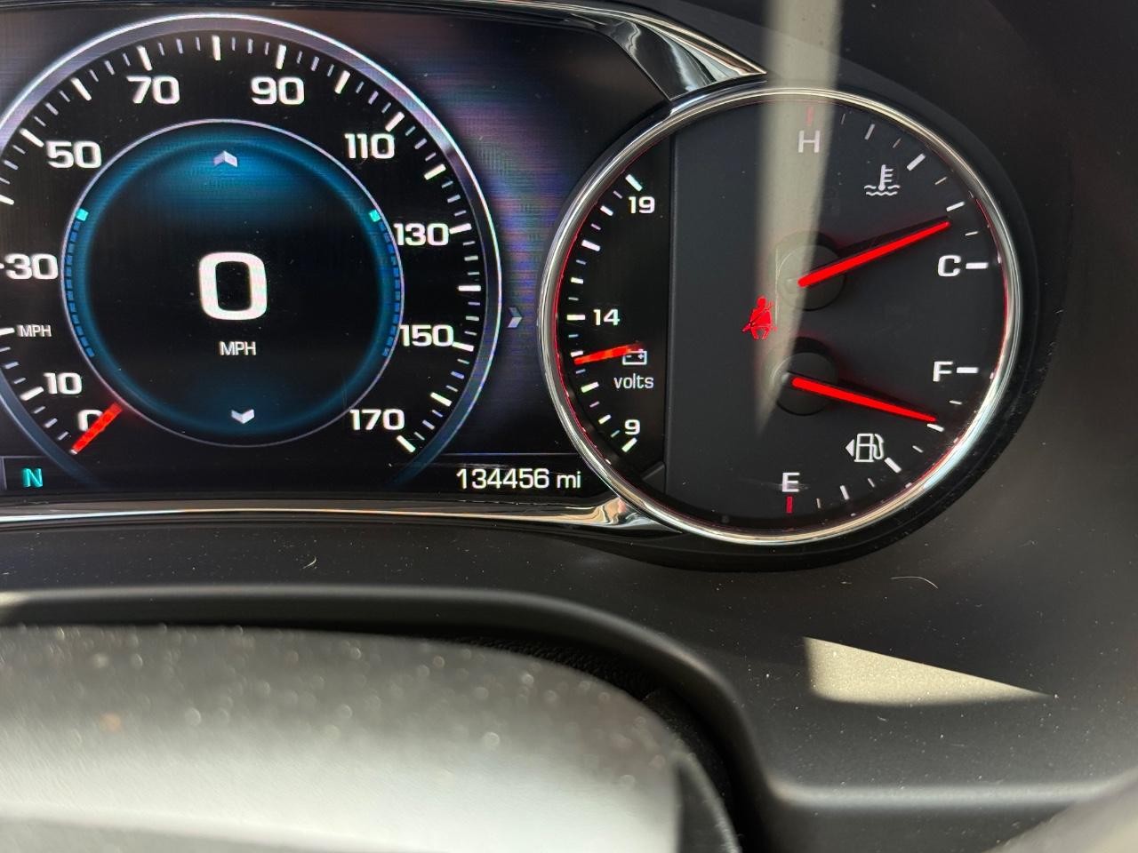 GMC Acadia Vehicle Image 20