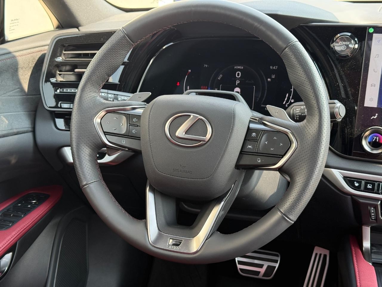 Lexus RX Vehicle Image 14