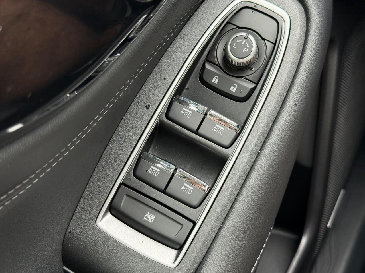 Subaru Outback Vehicle Image 22