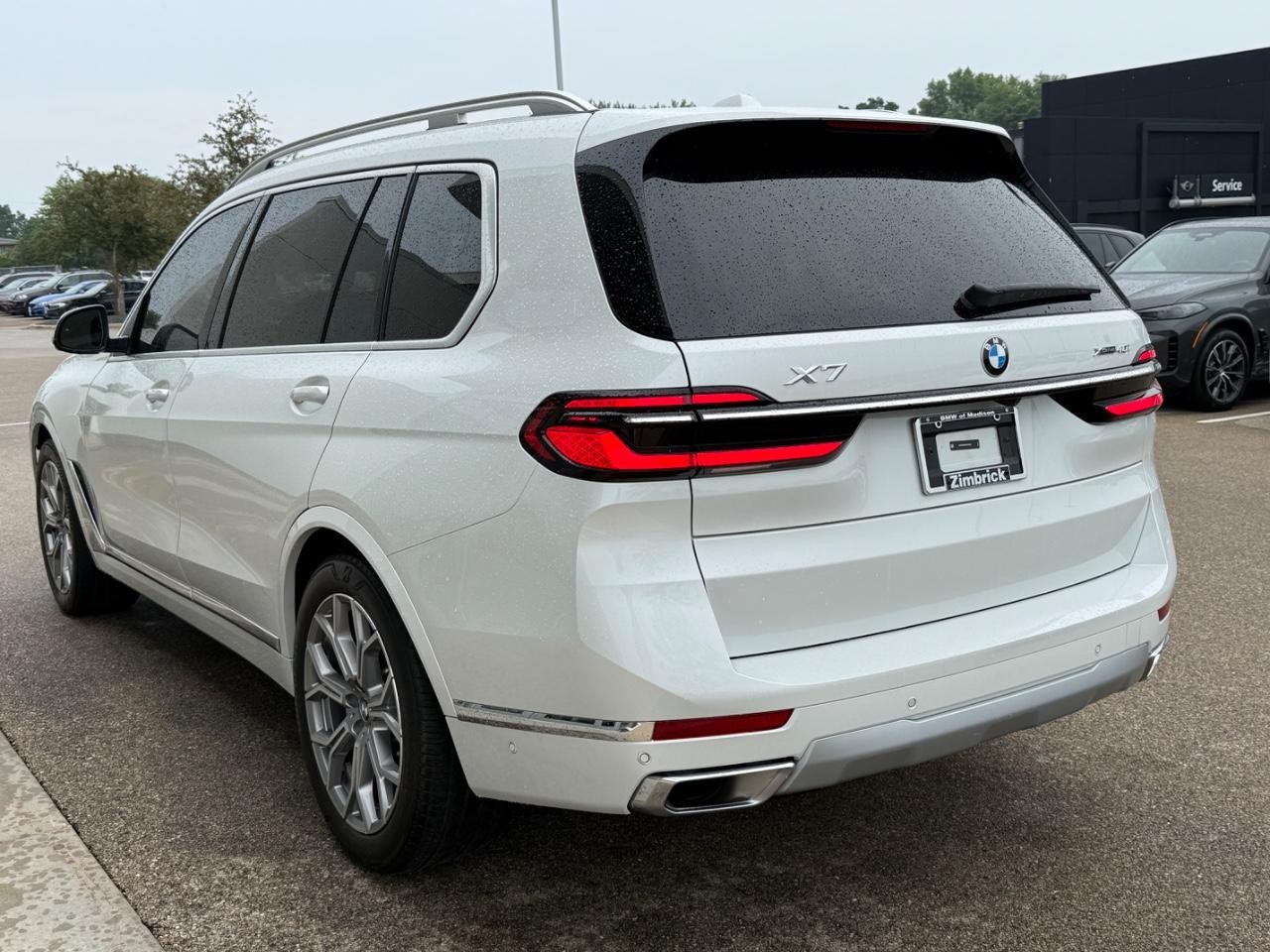 BMW X7 Vehicle Image 06