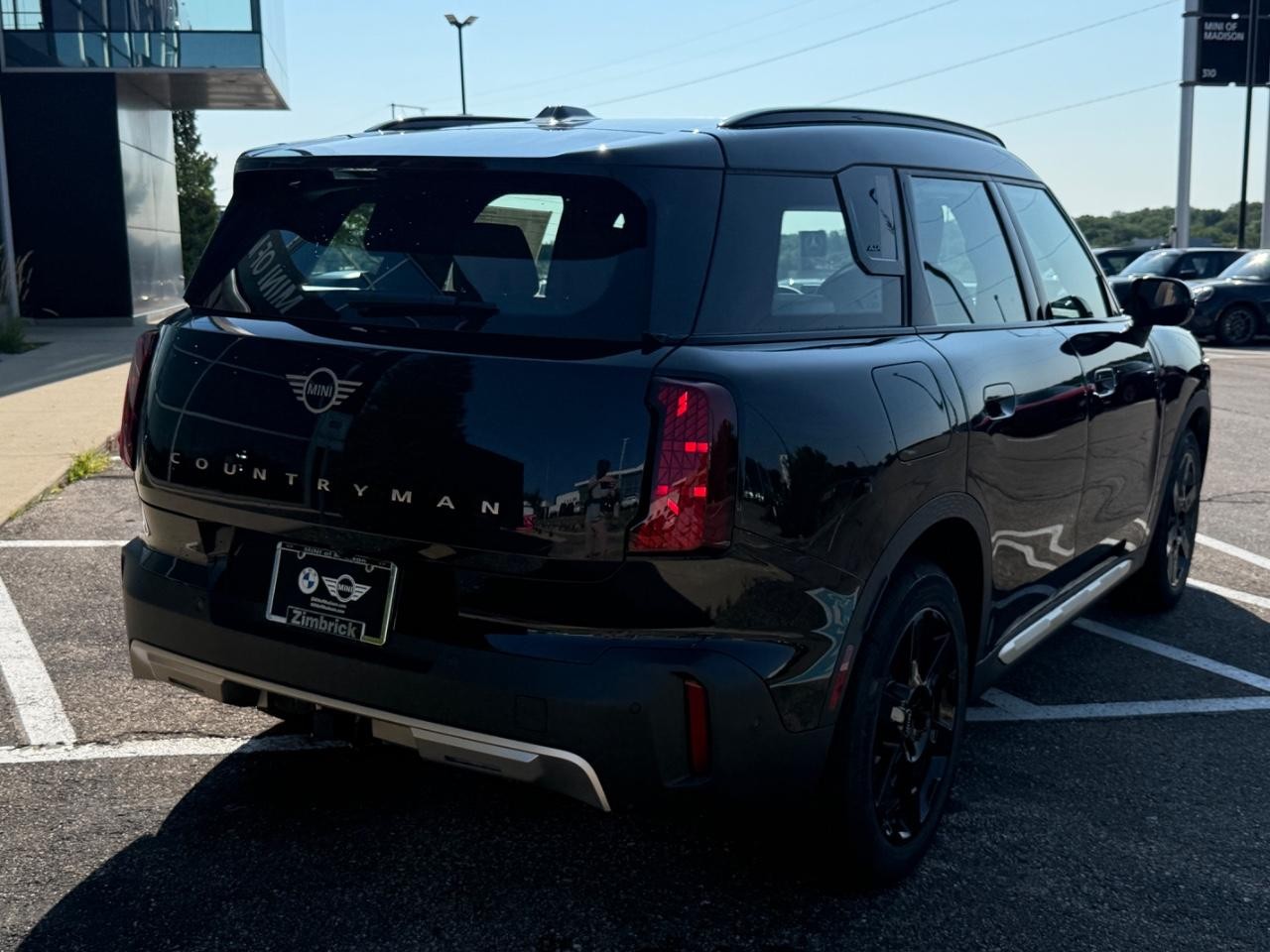 MINI Countryman Vehicle Image 03