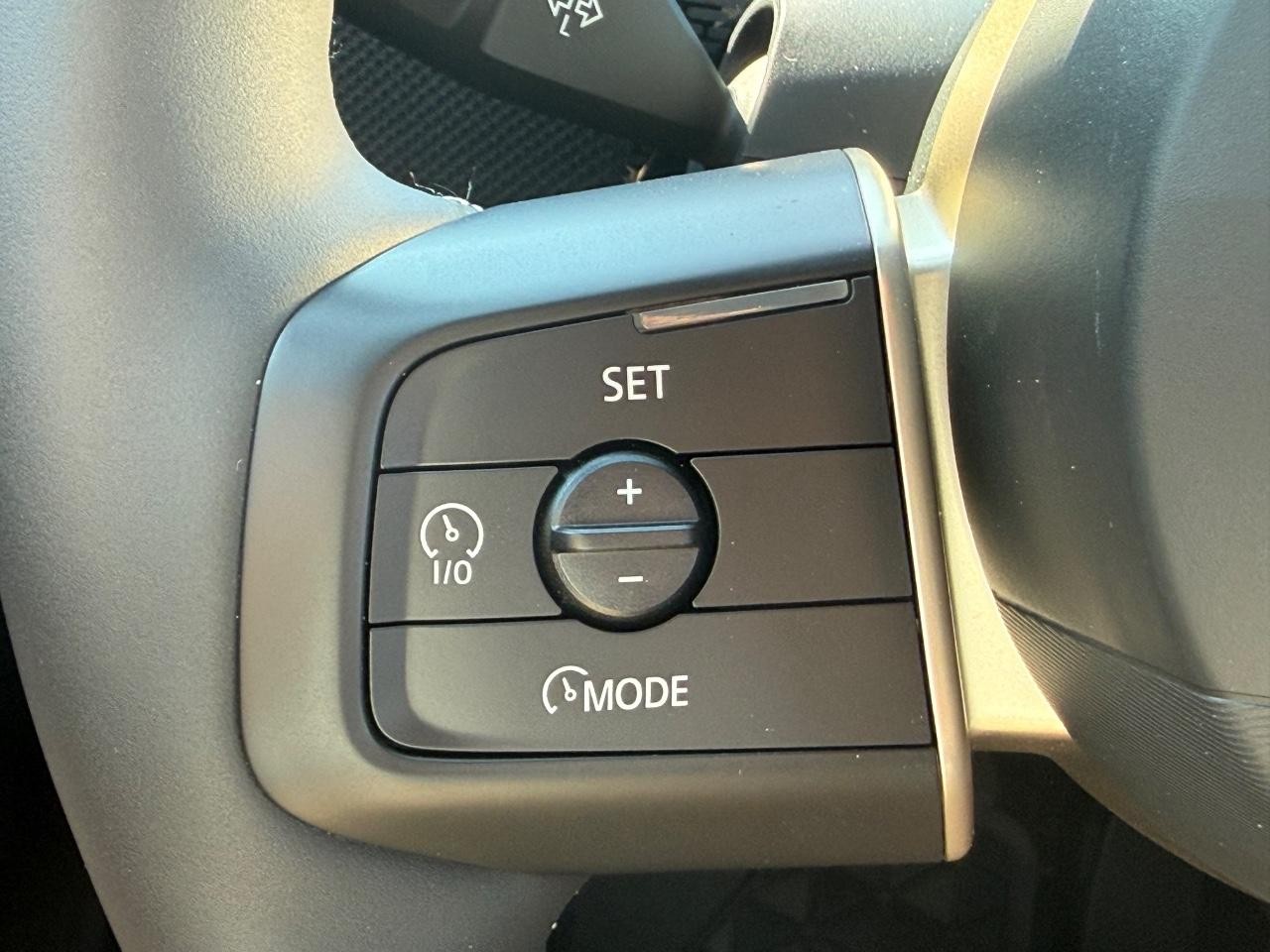 MINI Countryman Vehicle Image 11