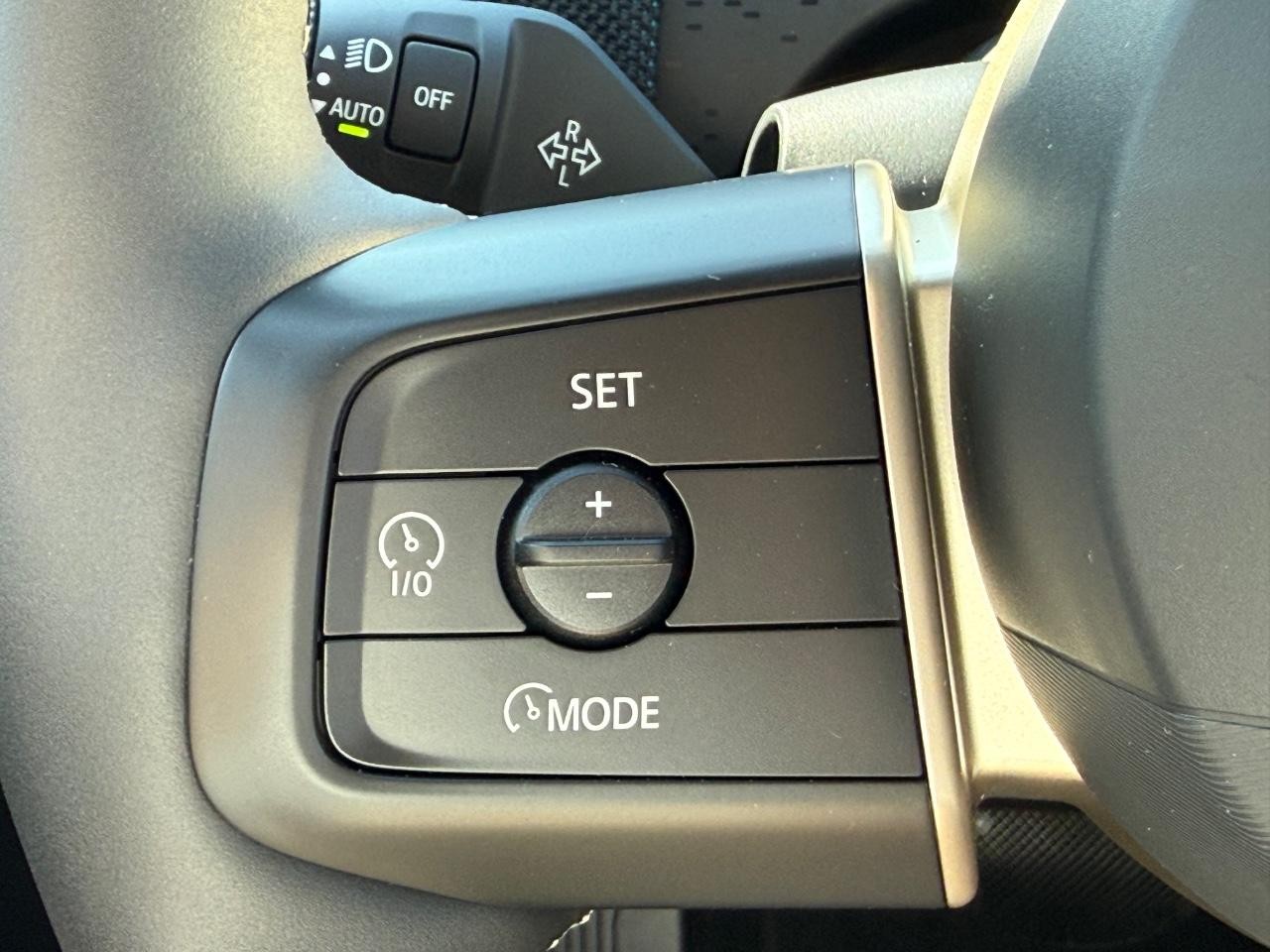 MINI Countryman Vehicle Image 10