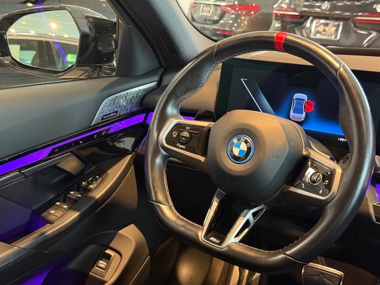 BMW i5 Vehicle Image 13