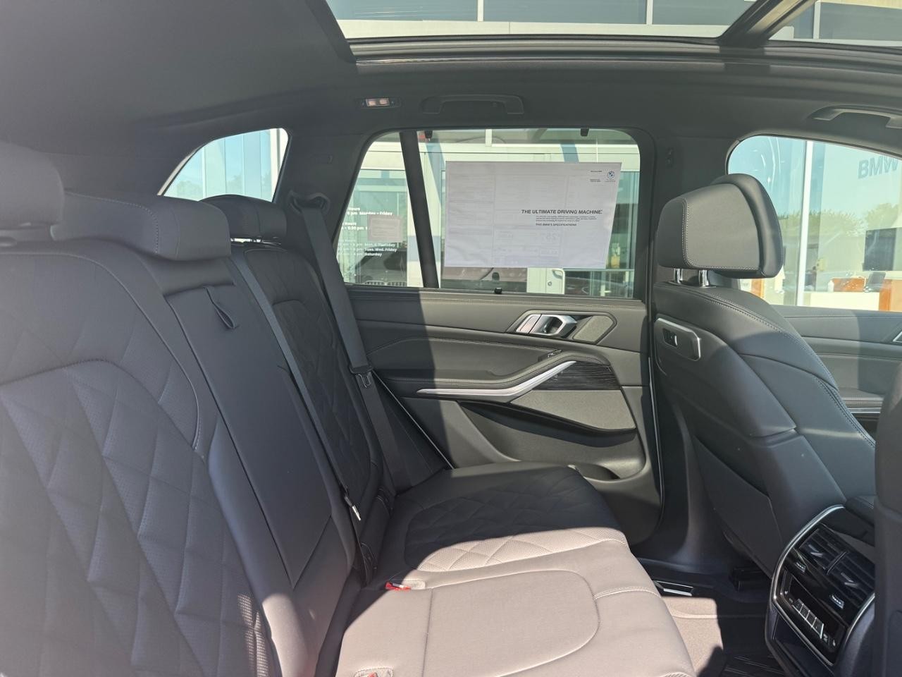 BMW X5 Vehicle Image 05